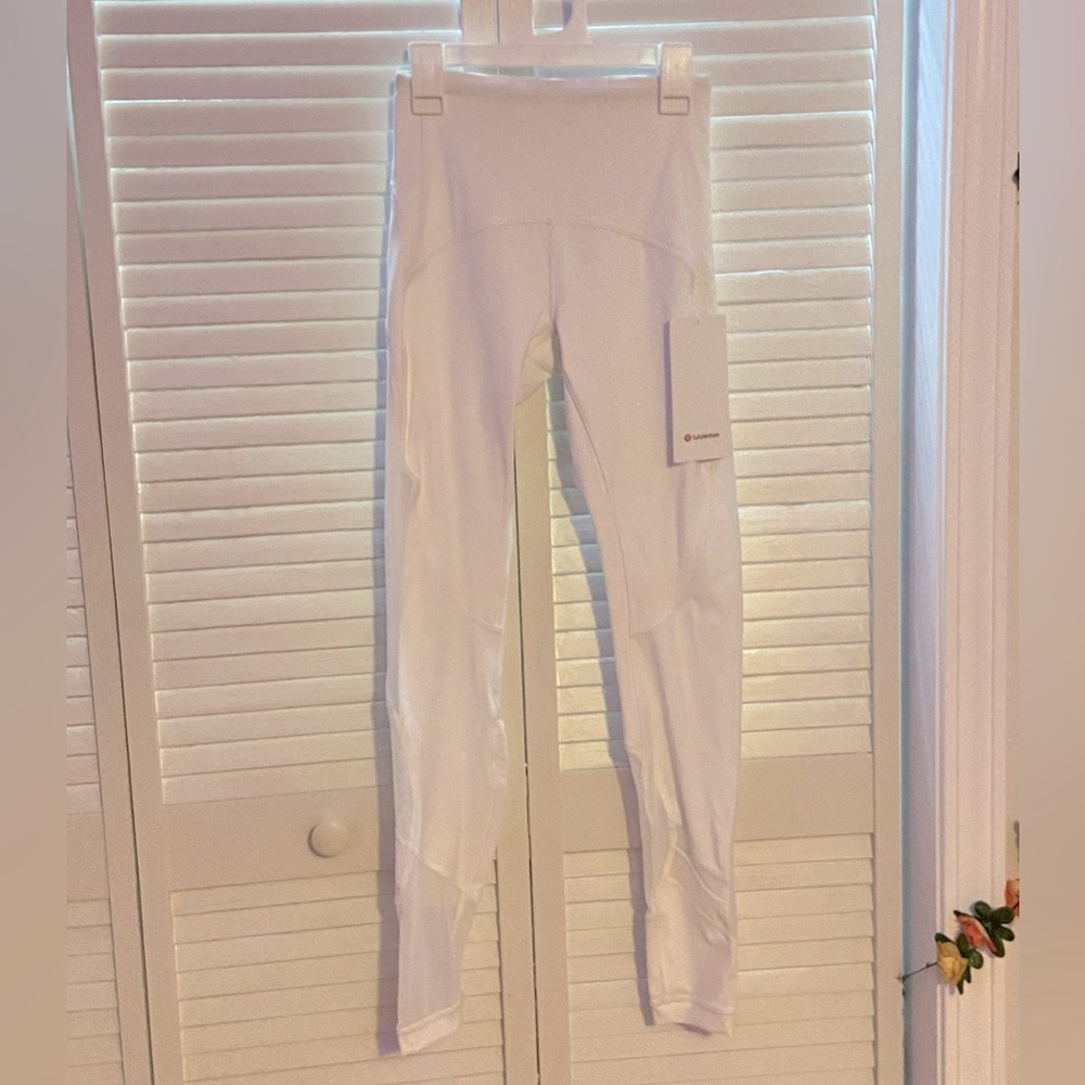 White Lululemon Clear The Court HR Tight 28” Leggings
